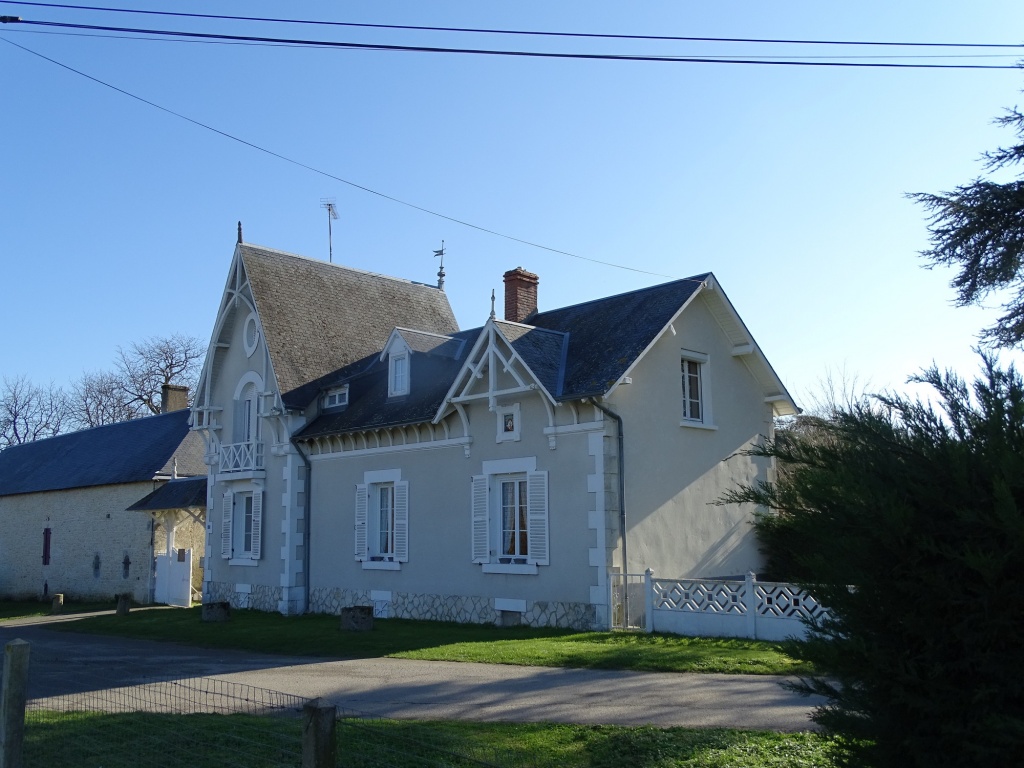 Maison XXe à Vendre En Berry | Terres & Demeures De France